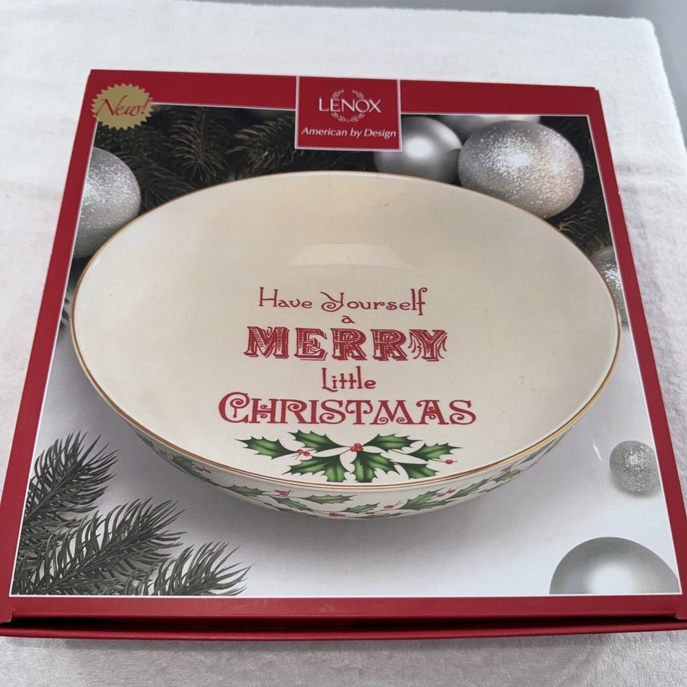 Lenox Home For The Holidays Merry Little Christmas 11.1 Bowl w Box American